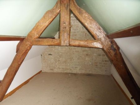 RUSSY, maison ancienne - Photo 4