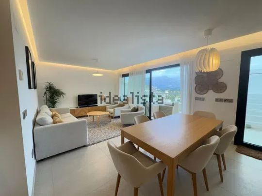 Alquiler de dúplex en Urbanizacion el Herrojo - Foto 1