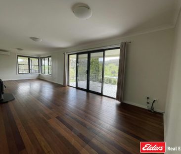 Quiet Country Home - Close to Town - Beautiful Rural Outlook - Photo 2