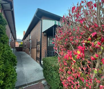 For Lease - 6 Romanway Crescent, Toronto, Ontario - Photo 3