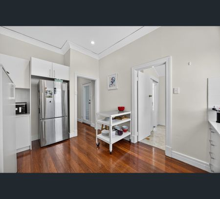 132 Carnarvon Street, East Victoria Park, WA 6101 - Photo 4