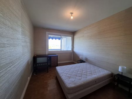 Location Appartement 3 pièces 75m² VICHY 03200 - Photo 2