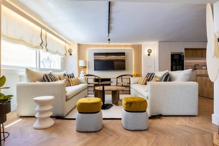 1 bedroom luxury Flat for rent in Seville, Andalusia - Photo 3