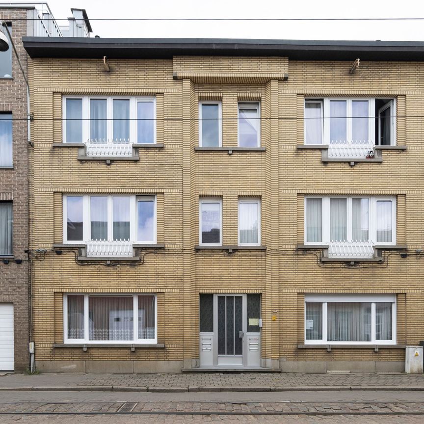 Appartement op de 2de verdieping zonder lift. - Photo 1