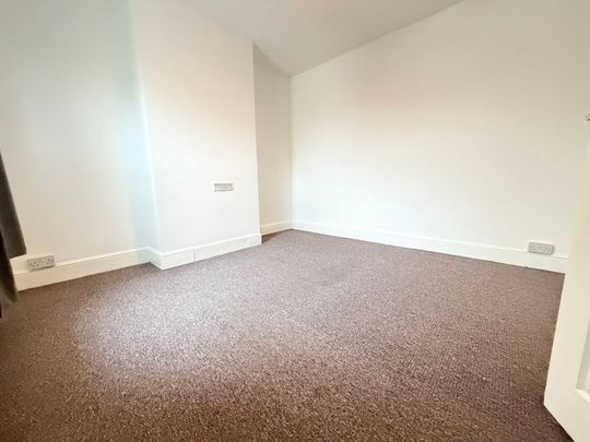 Widden Street, Gloucester - Photo 1