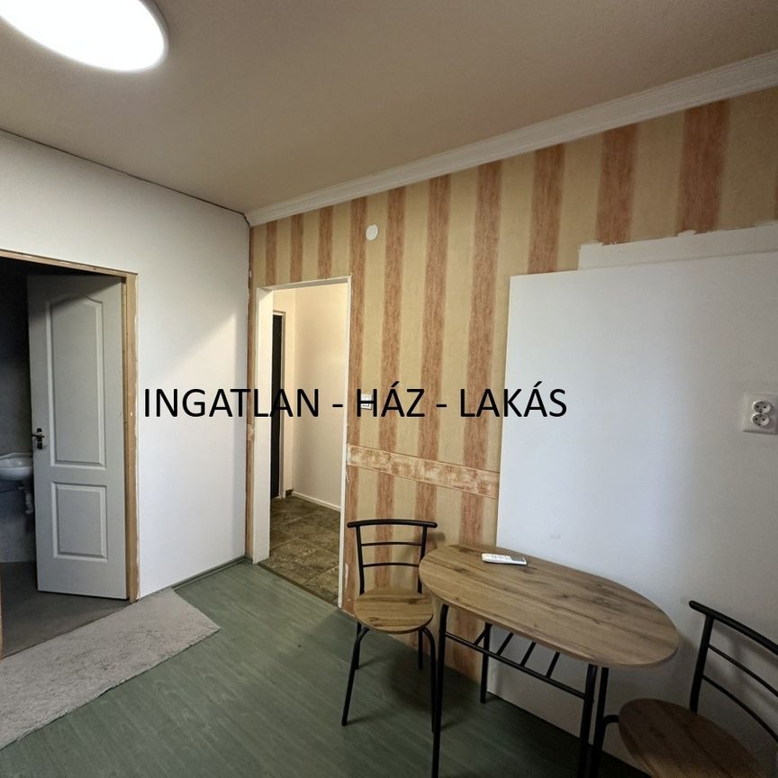 Kiadó felújított lakás - Budapest XVI. kerület - Fotó 1