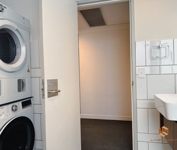 Melbourne CBD - Photo 3