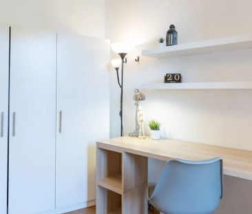 Calle de la Plaza, Madrid, Community of Madrid 28043 - Photo 3