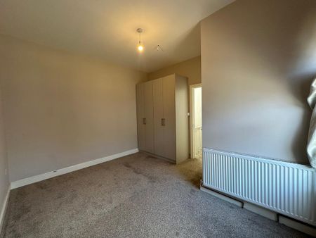 1 Bedroom Maisonette To Rent - Photo 2