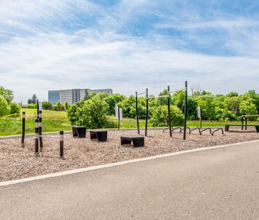 For Lease - 569 Roding Street Unit# Main Floor, Toronto, Ontario - Photo 2