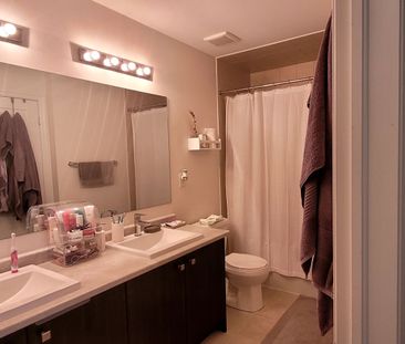 For Lease - 117 Bravo Lane, Newmarket, Ontario - Photo 6