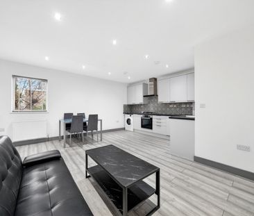 York Place, Ilford IG1 - Photo 5