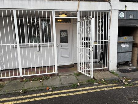 House share to rent - Photo 5