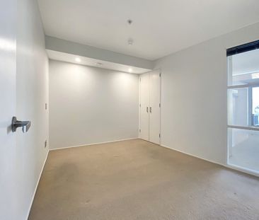 Welcome to 85/72 Tory Street! - Photo 2