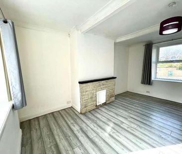 Yates Lane, Huddersfield, HD3 - Photo 1