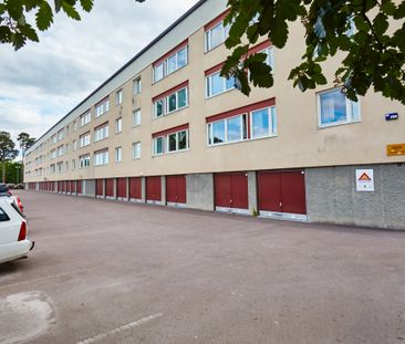 Rönnbergagatan 38 - Photo 1