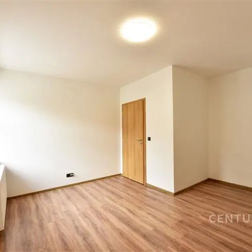 Pronájem moderního bytu 3+kk po kompletní rekonstrukci – Vimperk, Jirchářská - Fotografie 1