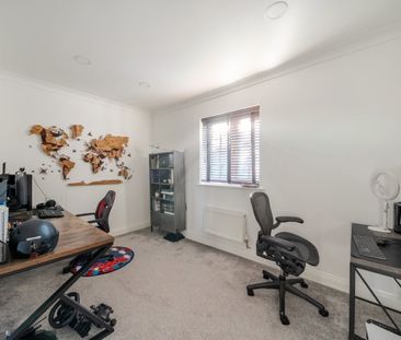 4 bedroom detached house to rent - Photo 6