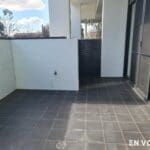 Spacious Courtyard Apartment - Photo 5