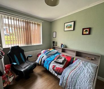 3 bedroom bungalow to rent - Photo 2