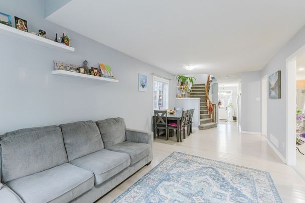 For Lease - 584 Wild Shore Crescent, Blossom Park - Airport and Area, Ontario - Photo 1