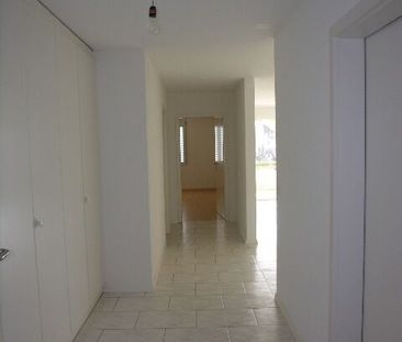 Luminous 3.5-room apartment in Kölliken - Foto 4