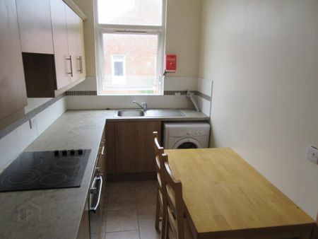 Great 1 Bedroom Apartment, 41D Agincourt Avenue, Queens University Quarter, Belfast, BT7 1QA - Photo 4
