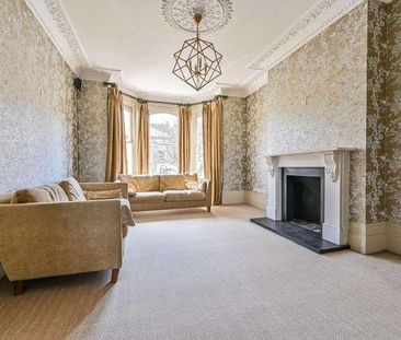 Salcott Road, Between The Commons, SW11 - Photo 4