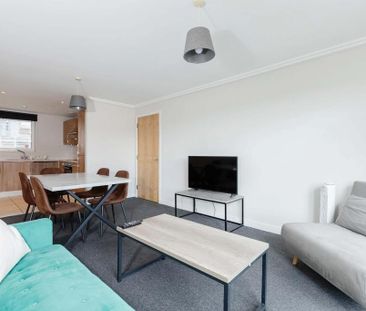 2 bedroom flat to rent - Photo 5