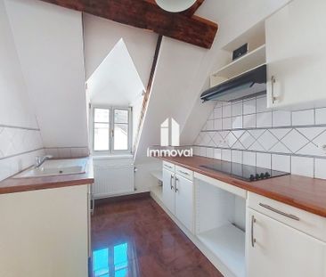 HYPER-CENTRE - 2/3 PCES DUPLEX - 51.33m² hab, 88.78m² au sol - Photo 2