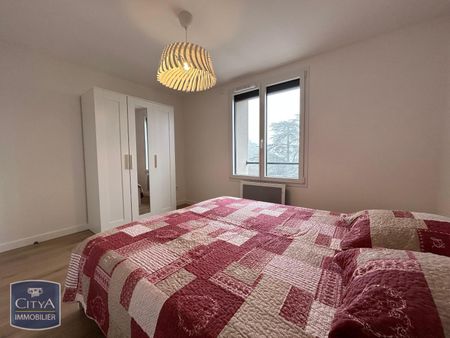 Location Appartement 3 pièces 50m² CALUIRE ET CUIRE 69300 - Photo 3