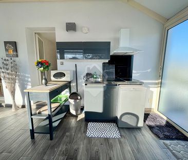 Appartement meublé T2 haut de Villa d'environ 45 m2 à louer à Carry... - Photo 5