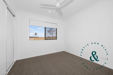 32 Bower Road, Medowie NSW 2318 - House For Rent | Domain - Photo 2