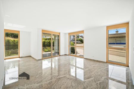 Exklusives Wohnen am Arenenberg – Design trifft Lebensqualität - Photo 2