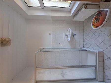 Große 3 Raum- Wohnung im Erdgeschoss - Foto 3