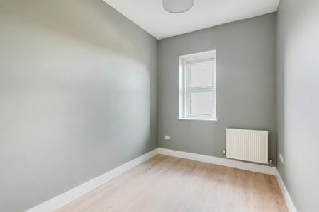 6 bedroom end of terrace house to rent - Photo 2