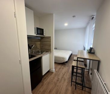 Location Appartement 1 pièces 15 m2 à Saint-Quentin - Photo 4