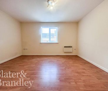 1 bedroom flat to rent - Photo 4