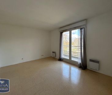 Location Appartement 1 pièce 24m² NOISY LE GRAND 93160 - Photo 3