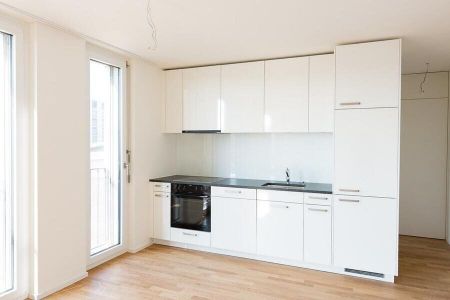 2.5-Zimmer, 49 m², CHF 1'660.- - Foto 3