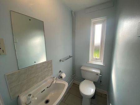 3 bedroom house to rent - Photo 2