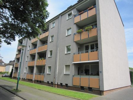 Gemütliche Wohnung mit Balkon in Duisburg-Obermarxloh - Photo 2