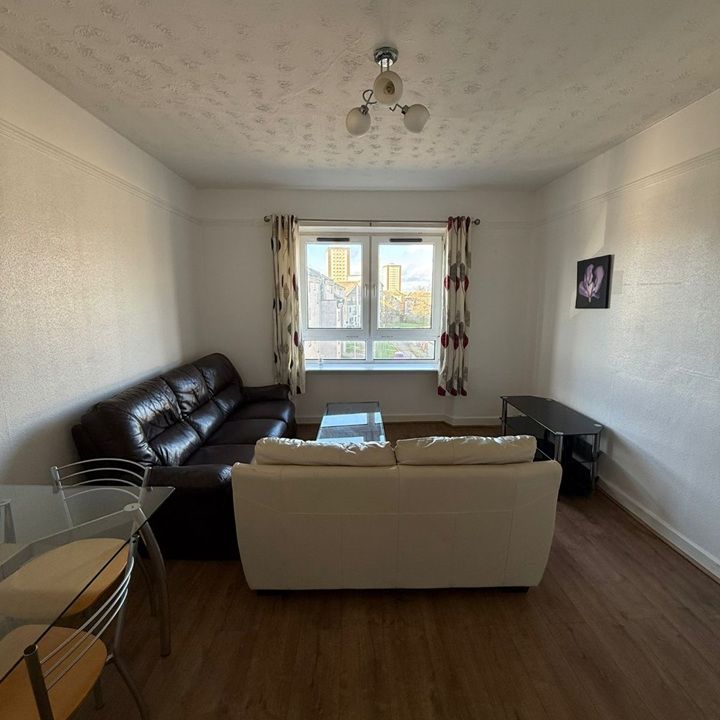3 Bed Flat, Seaton Drive, AB24 - Photo 1