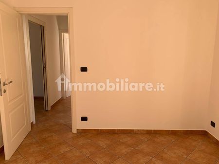 Quadrilocale via Monte di Pietà 14, Centro, Cherasco - Photo 3