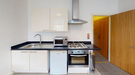 Student Properties to Let - Photo 3