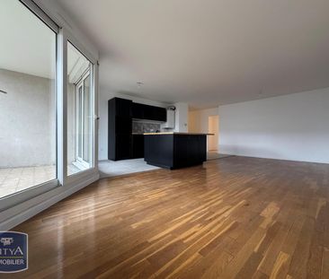 Location Appartement 3 pièces 78m² LYON 3ème - Photo 3