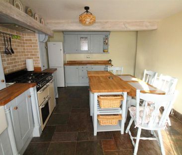 2 bedroom cottage to rent - Photo 3