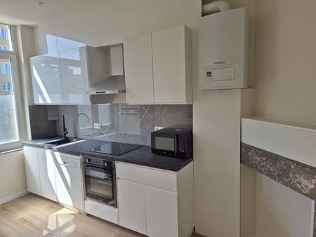 Appartement te huur - Foto 2