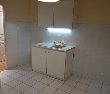 Location Appartement 2 pièces 68m² ANNECY 74000 - Photo 5