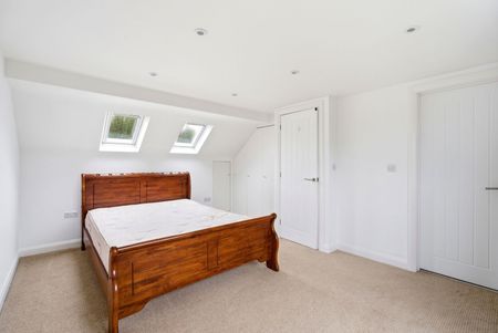 Available now - Photo 4